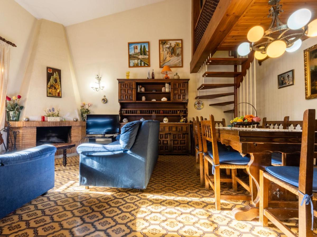 Holiday Home Vilafortuny By Interhome Villafortuny Luaran gambar