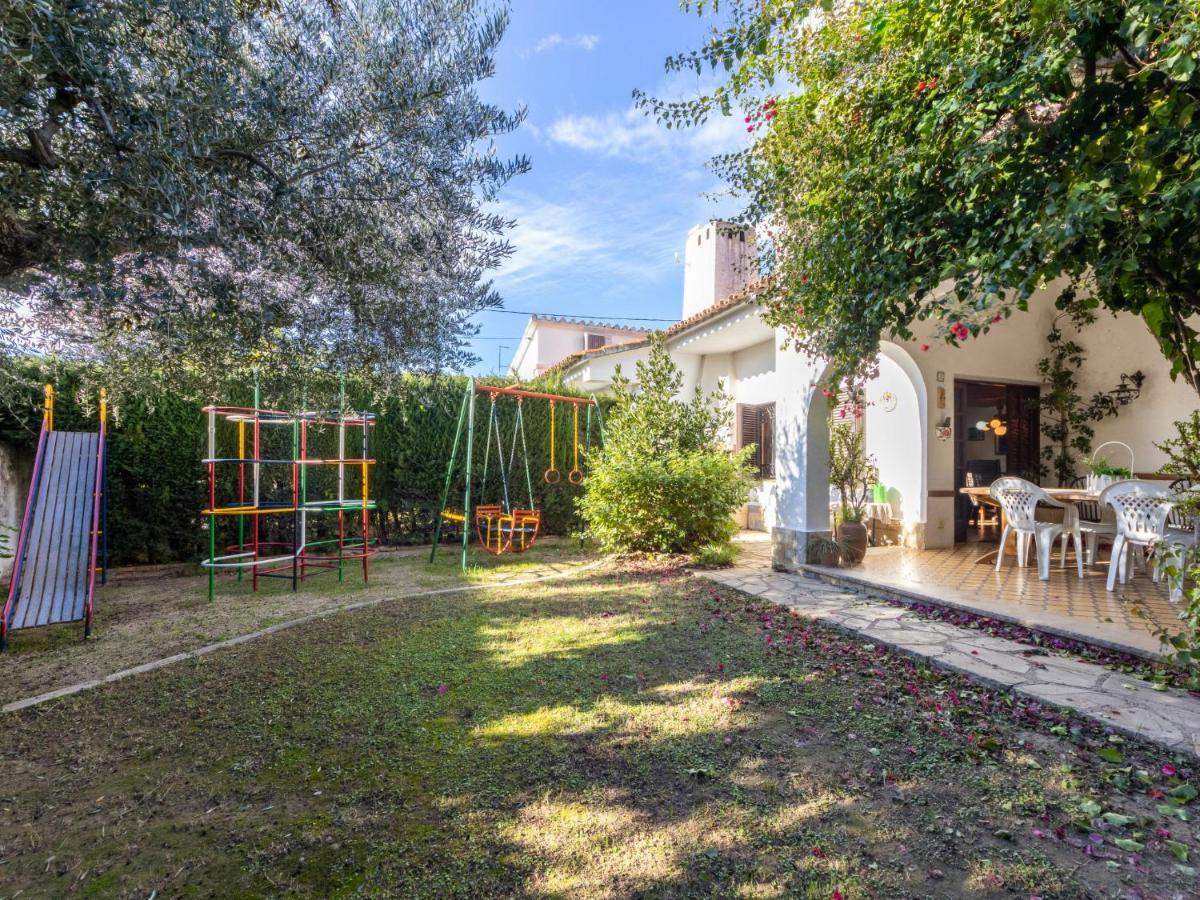 Holiday Home Vilafortuny By Interhome Villafortuny Luaran gambar